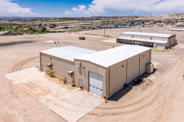 3100 N 1st St, Bloomfield, NM 87413